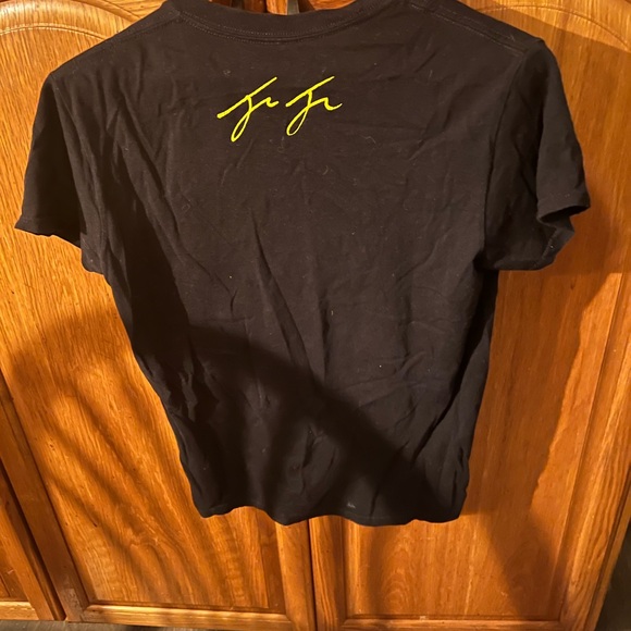 Pittsburgh Black Graphic T-Shirt - Picture 2 of 2